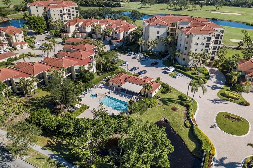 7040 Pelican Bay BLVD D-501 NAPLES, FL 34108