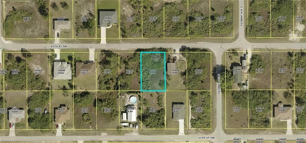 3805 16th ST SW LEHIGH ACRES, FL 33976
