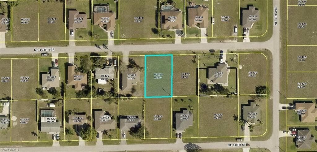 330 NE 10th TER CAPE CORAL, FL 33909