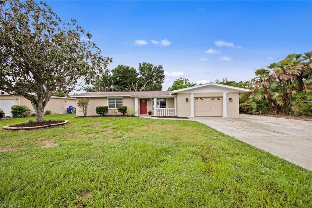 1444 Collins RD FORT MYERS, FL 33919