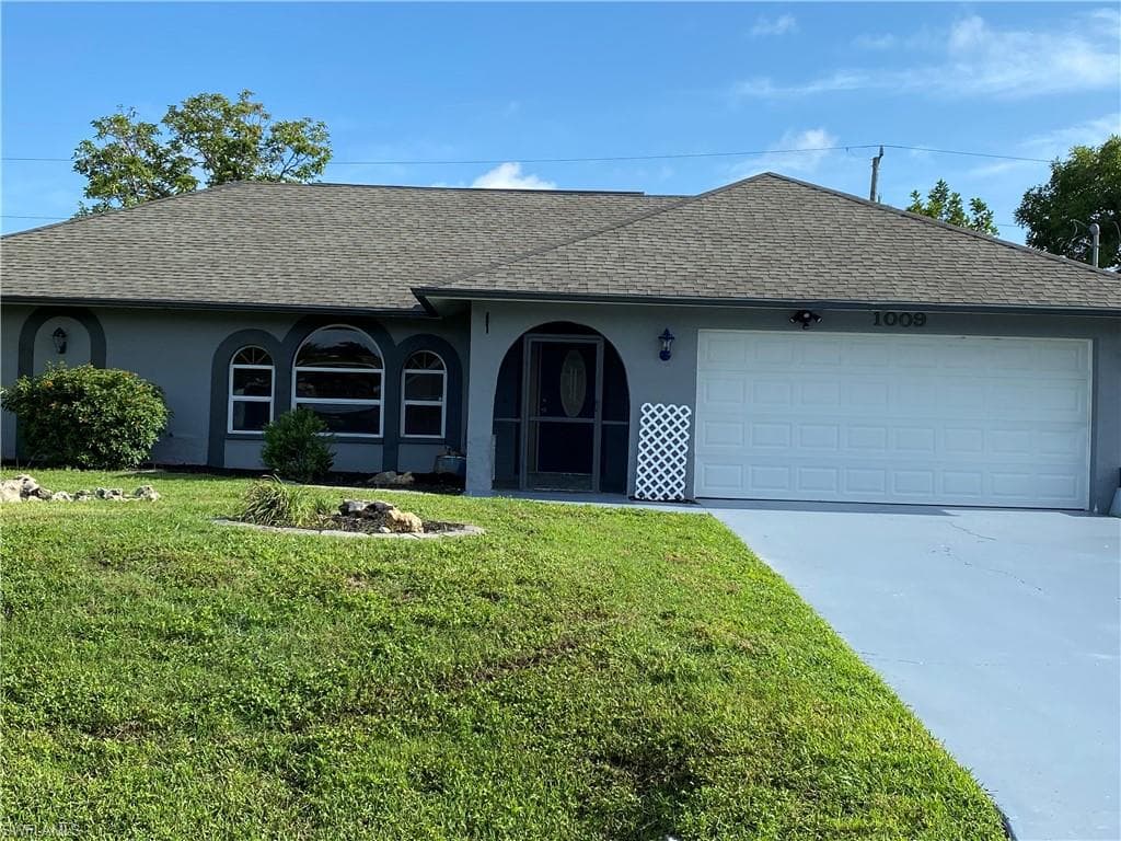 1009 SW 34th ST CAPE CORAL, FL 33914