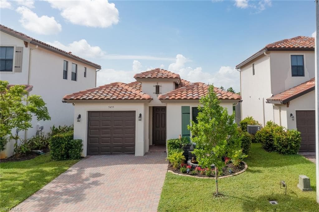 5455 Useppa DR AVE MARIA, FL 34142