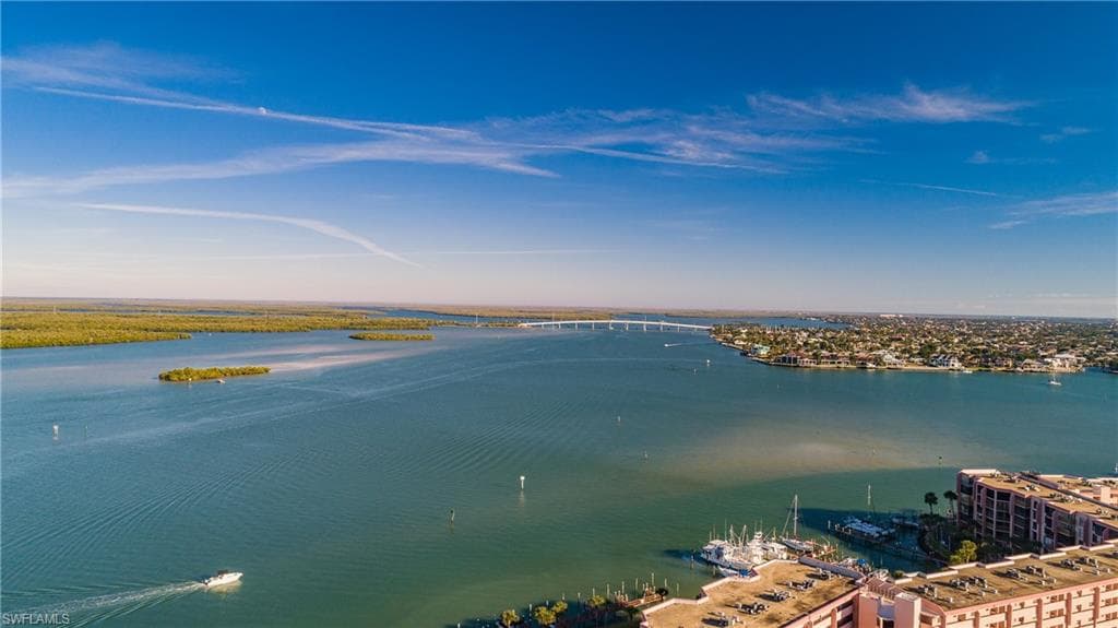 1085 Bald Eagle DR E208 MARCO ISLAND, FL 34145