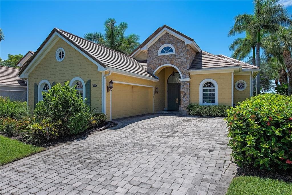 8458 Mallards WAY NAPLES, FL 34114