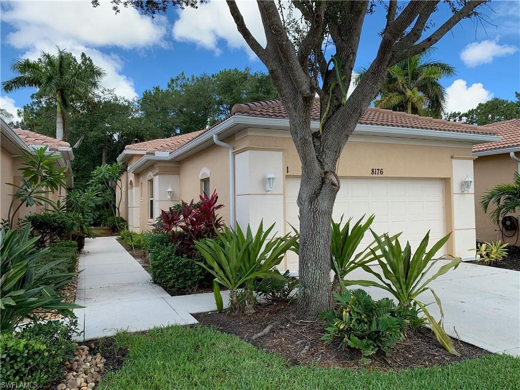 8176 Sanctuary DR 78-1 NAPLES, FL 34104