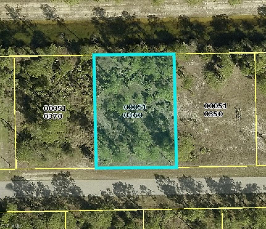 921 Binkley ST E LEHIGH ACRES, FL 33974