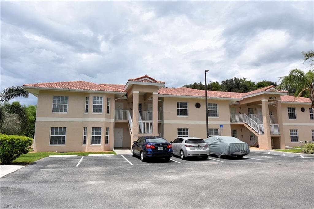8407 Bernwood Cove LOOP 501 FORT MYERS, FL 33966