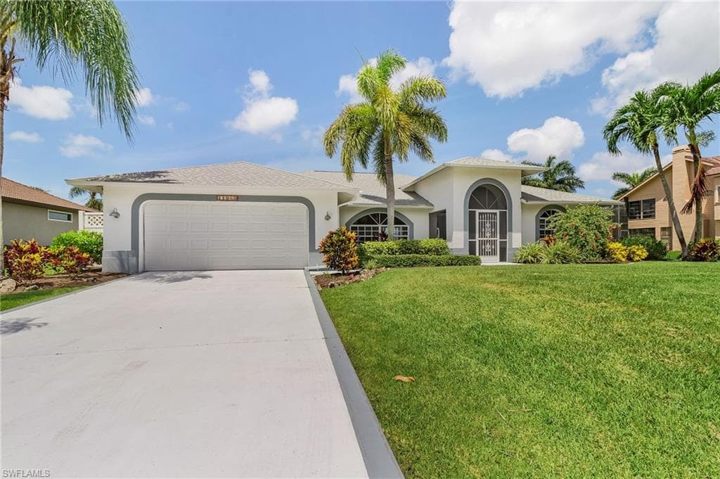 11989 Princess Grace CT CAPE CORAL, FL 33991