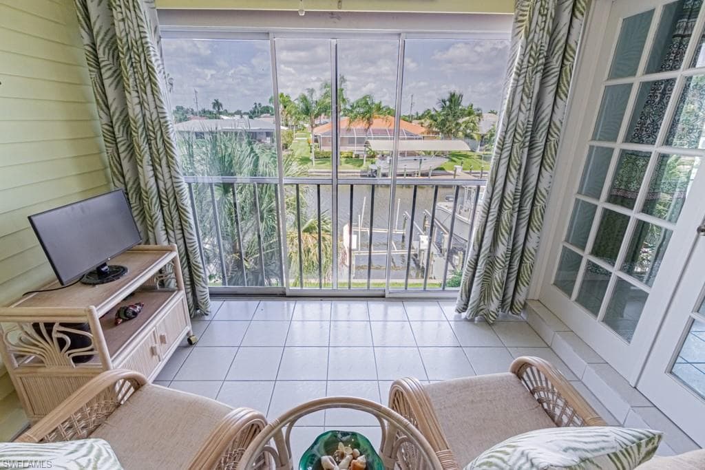 3711 Del Prado BLVD S 8 CAPE CORAL, FL 33904