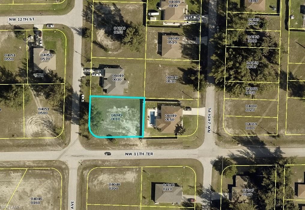1115 NW 25th AVE CAPE CORAL, FL 33993