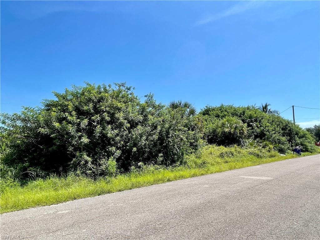 3406 41st ST SW LEHIGH ACRES, FL 33976
