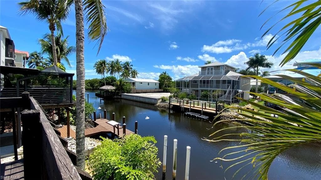 1283 Belaire CT NAPLES, FL 34110