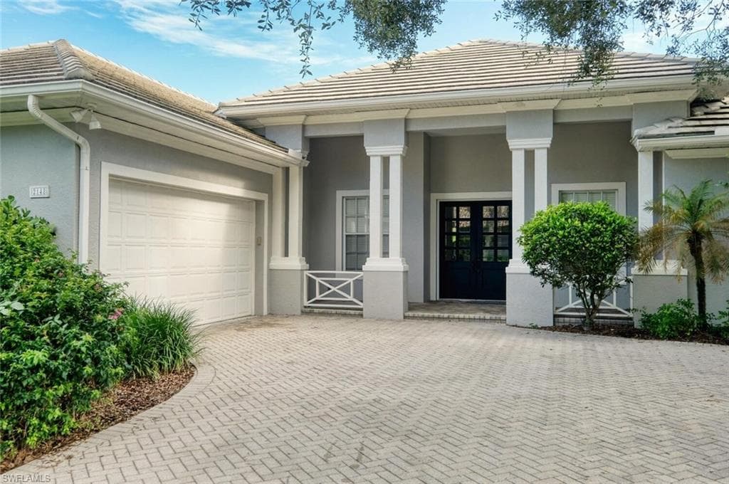2148 HARLANS RUN NAPLES, FL 34105