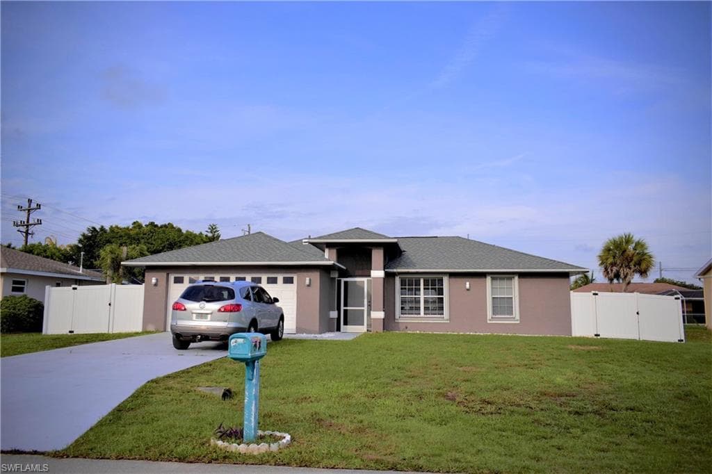 4007 SW 1ST PL CAPE CORAL, FL 33914