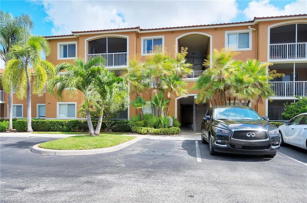 1830 Florida Club CIR 4303 NAPLES, FL 34112