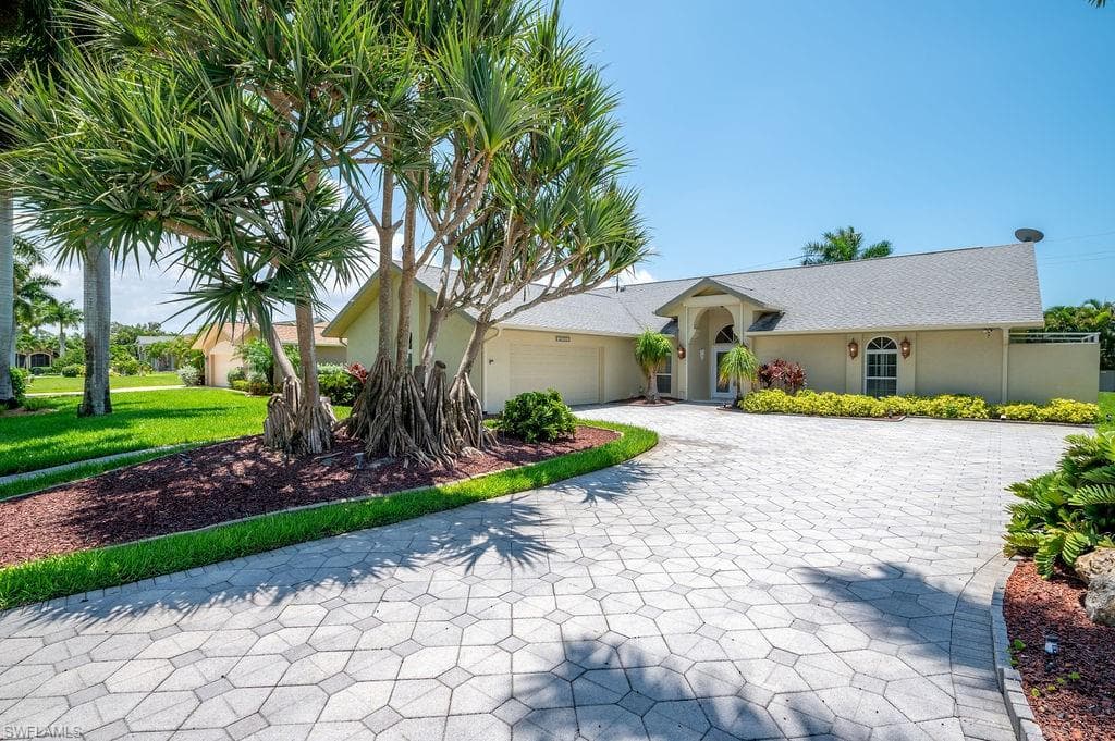 3711 Patty CT BONITA SPRINGS, FL 34134