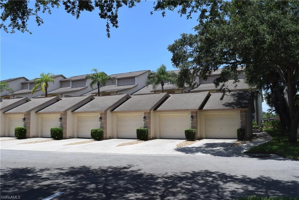 12520 Kelly Greens BLVD 346 FORT MYERS, FL 33908