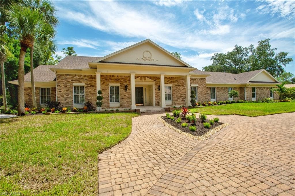 12988 VALEWOOD DR NAPLES, FL 34119