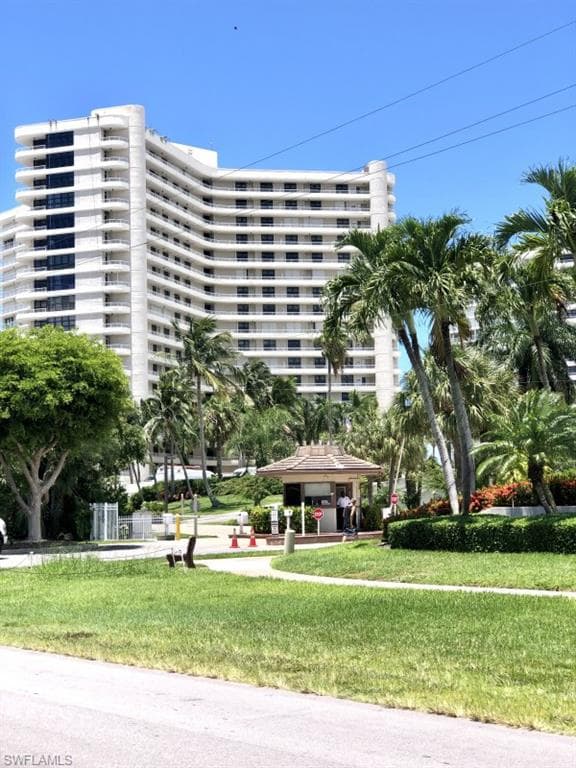 260 Seaview CT 1103 MARCO ISLAND, FL 34145