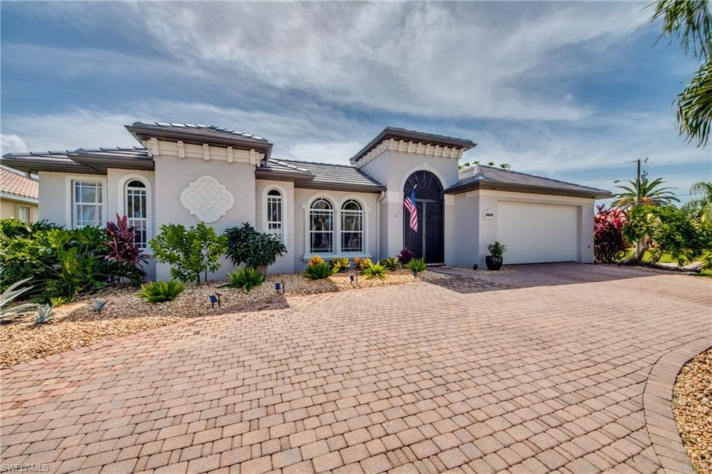 4941 SW 20th AVE CAPE CORAL, FL 33914