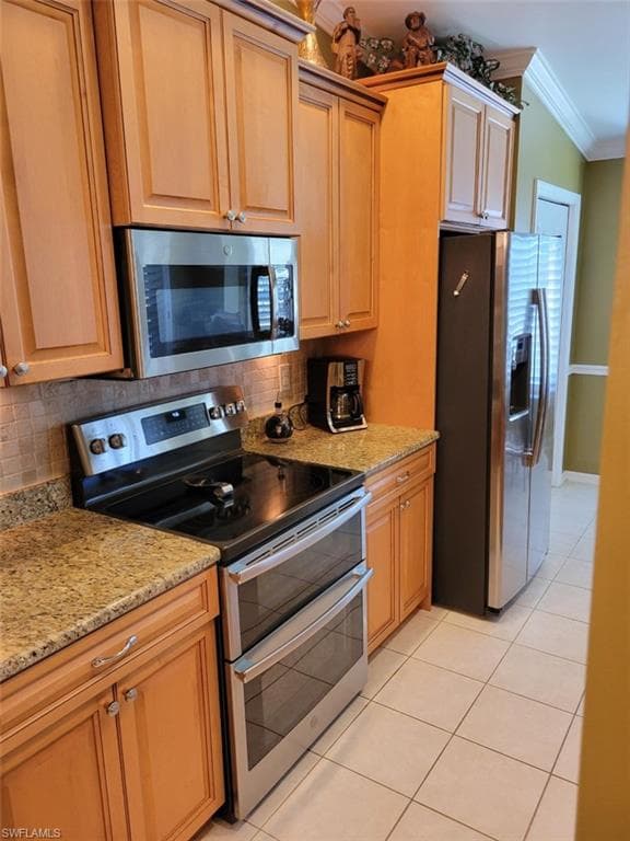 8067 Queen Palm LN 624 FORT MYERS, FL 33966