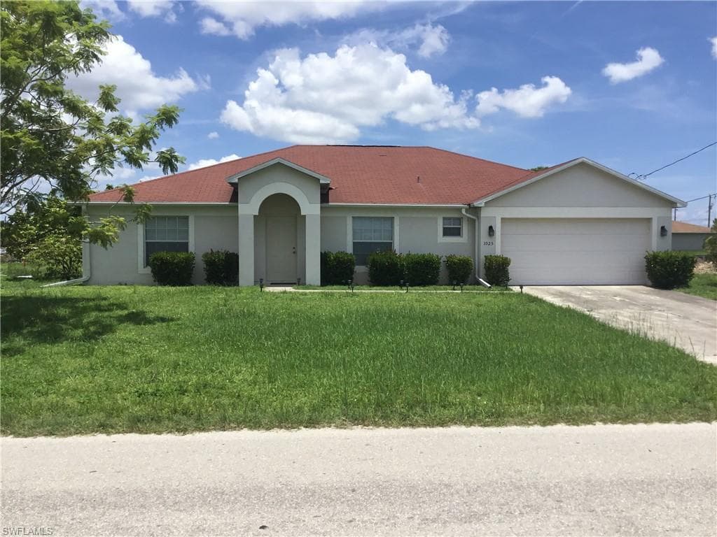 1025 NE 9th ST CAPE CORAL, FL 33909