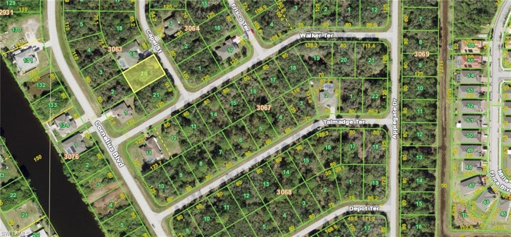 2077 Capel ST PORT CHARLOTTE, FL 33953