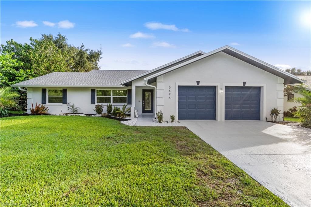 5696 Park RD FORT MYERS, FL 33908