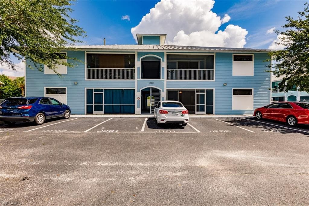 1040 Hancock Creek South BLVD 104 CAPE CORAL, FL 33909