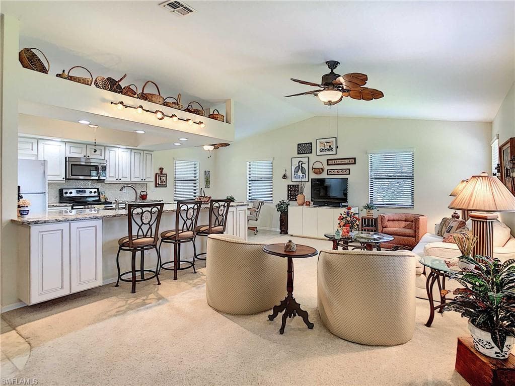 4270 Island CIR C FORT MYERS, FL 33919