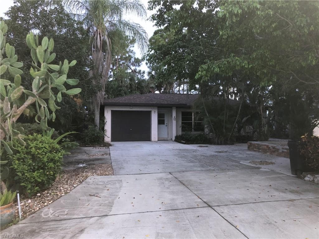 10301 Windley Key TER BONITA SPRINGS, FL 34135