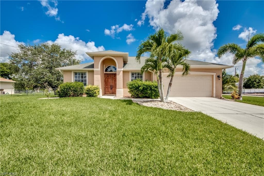2915 SW 30th ST CAPE CORAL, FL 33914
