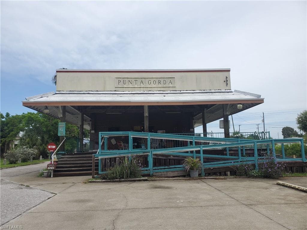 1009 Taylor RD PUNTA GORDA, FL 33950
