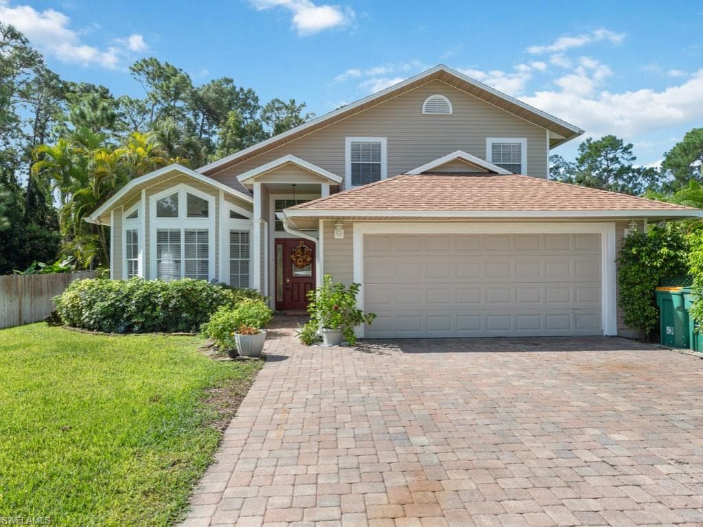5720 English Oaks LN NAPLES, FL 34119