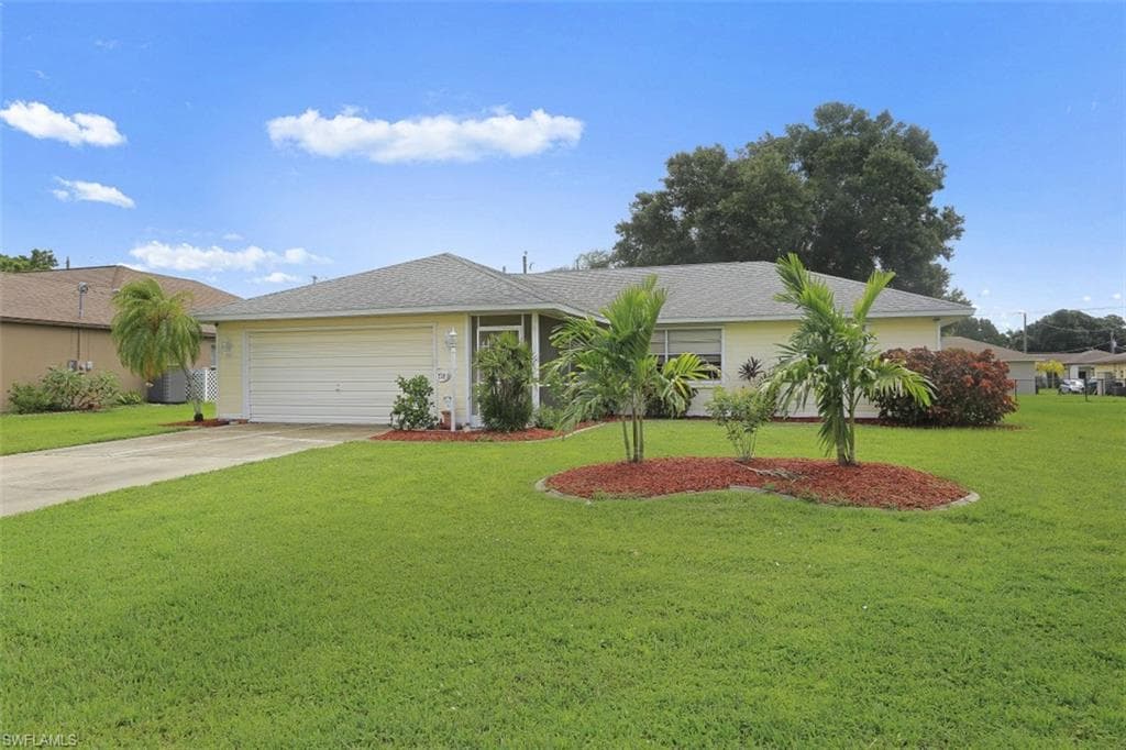 711 SE 11th AVE CAPE CORAL, FL 33990