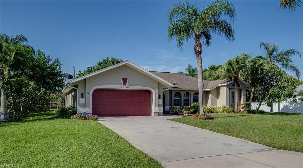 1134 SW 46th TER CAPE CORAL, FL 33914
