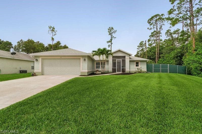 1919 Wilcox CT LEHIGH ACRES, FL 33972