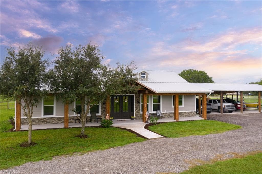 2010 Frontier CIR LABELLE, FL 33935