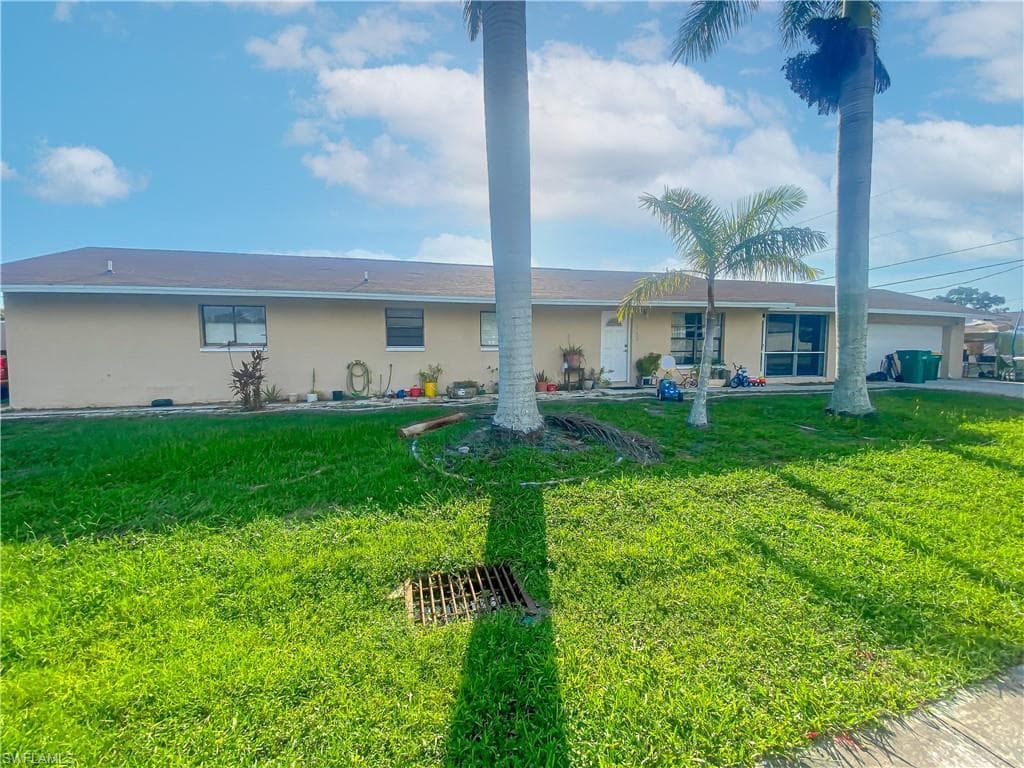 595 99th AVE N NAPLES, FL 34108