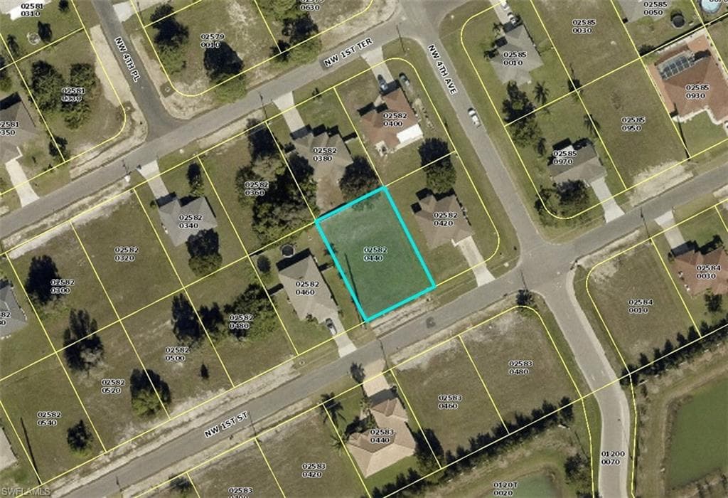 405 NW 1st ST CAPE CORAL, FL 33993