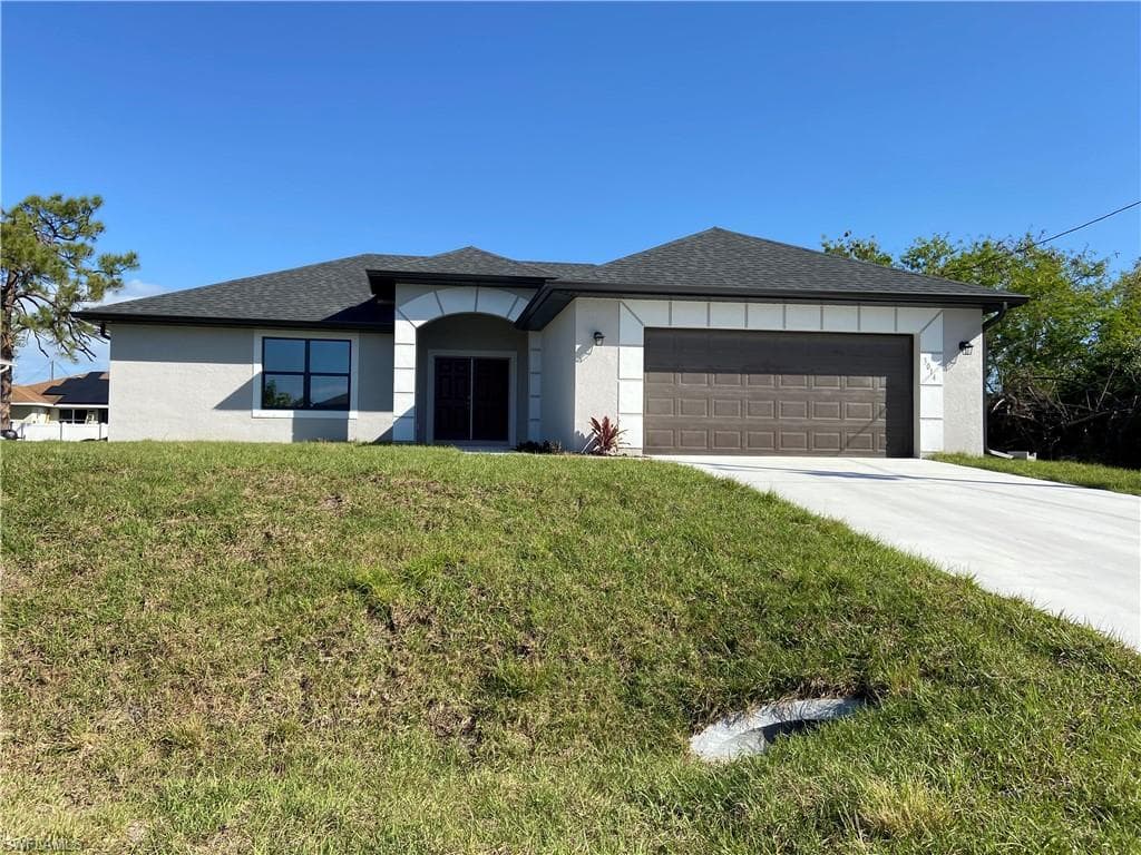 3219 32nd ST SW LEHIGH ACRES, FL 33976