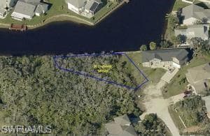 16 Dogwood TER PALM COAST, FL 32137