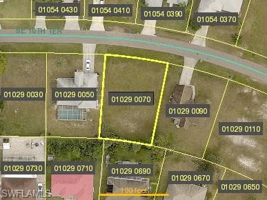 216 SE 10th TER CAPE CORAL, FL 33990