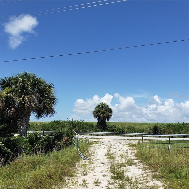 2190 County Road 721 OKEECHOBEE, FL 34974