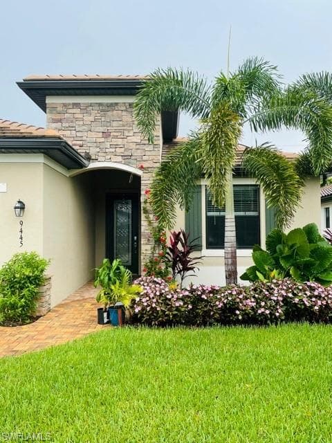 9445 Glenforest DR NAPLES, FL 34120