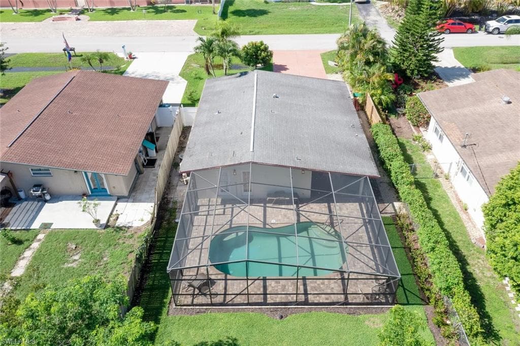 747 102nd AVE N NAPLES, FL 34108