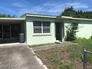 929 Orange Blossom LN NORTH FORT MYERS, FL 33903