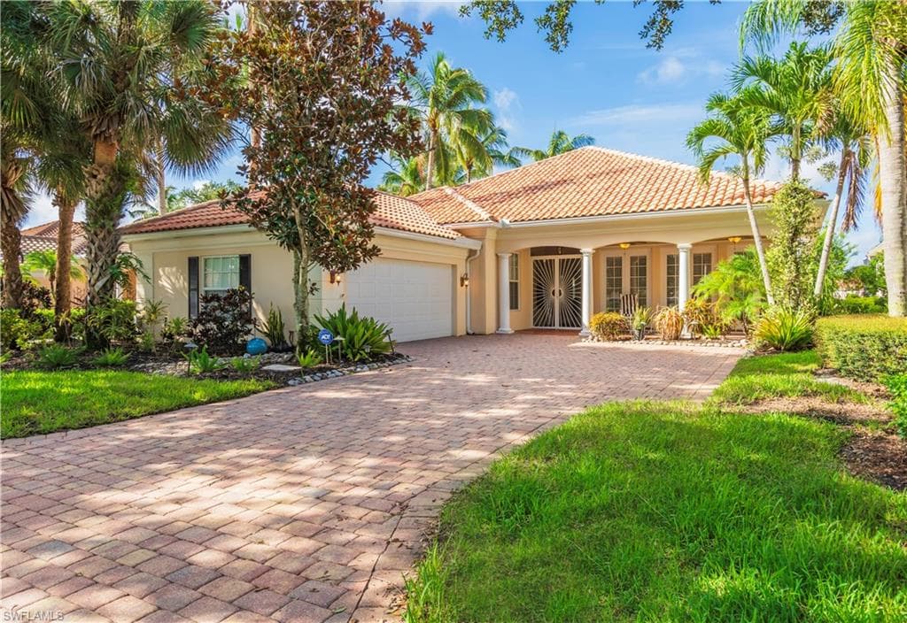 4373 Queen Elizabeth WAY NAPLES, FL 34119