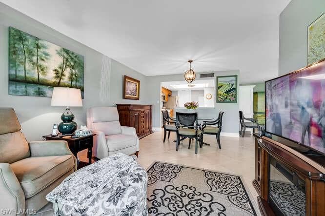 4150 Belair LN 104 NAPLES, FL 34103