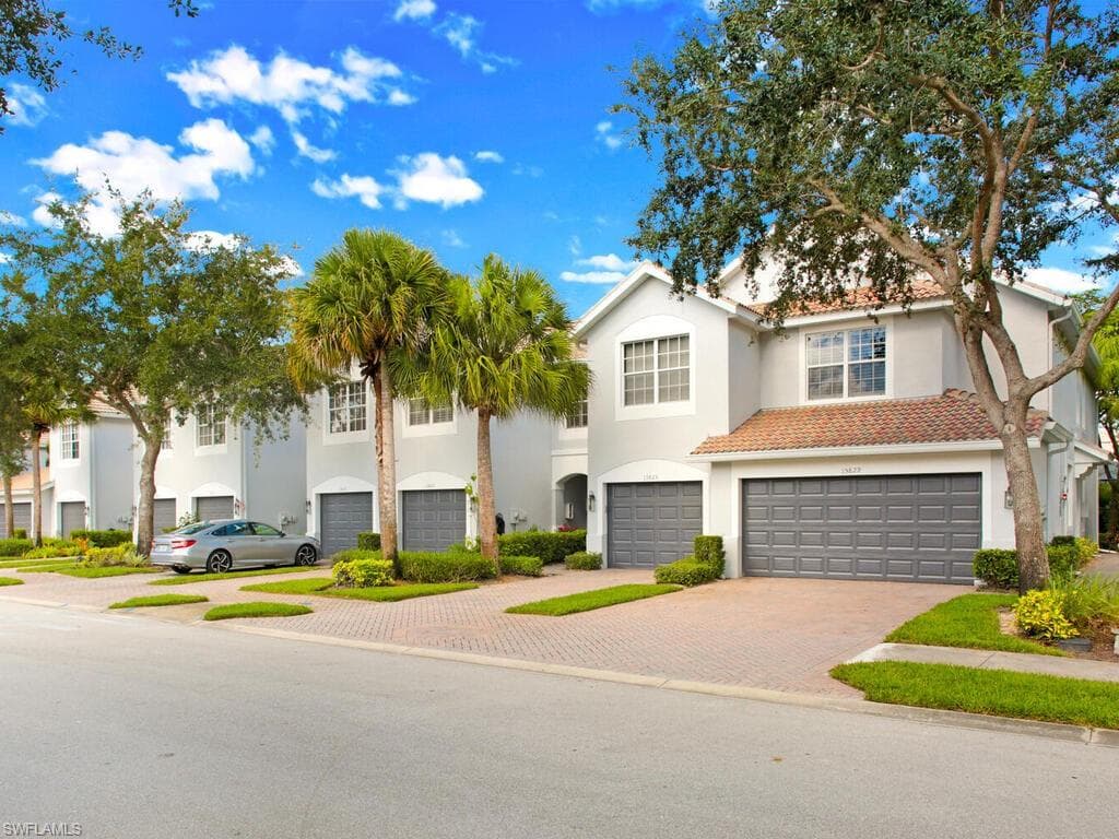 15829 Marcello CIR 87 NAPLES, FL 34110